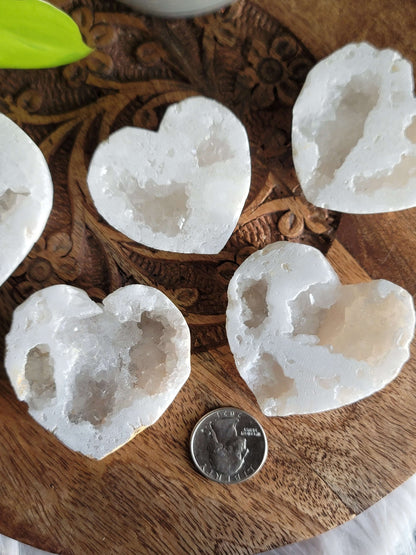 Morocco Druzy Heart: Radiant Elegance and Inner Harmony