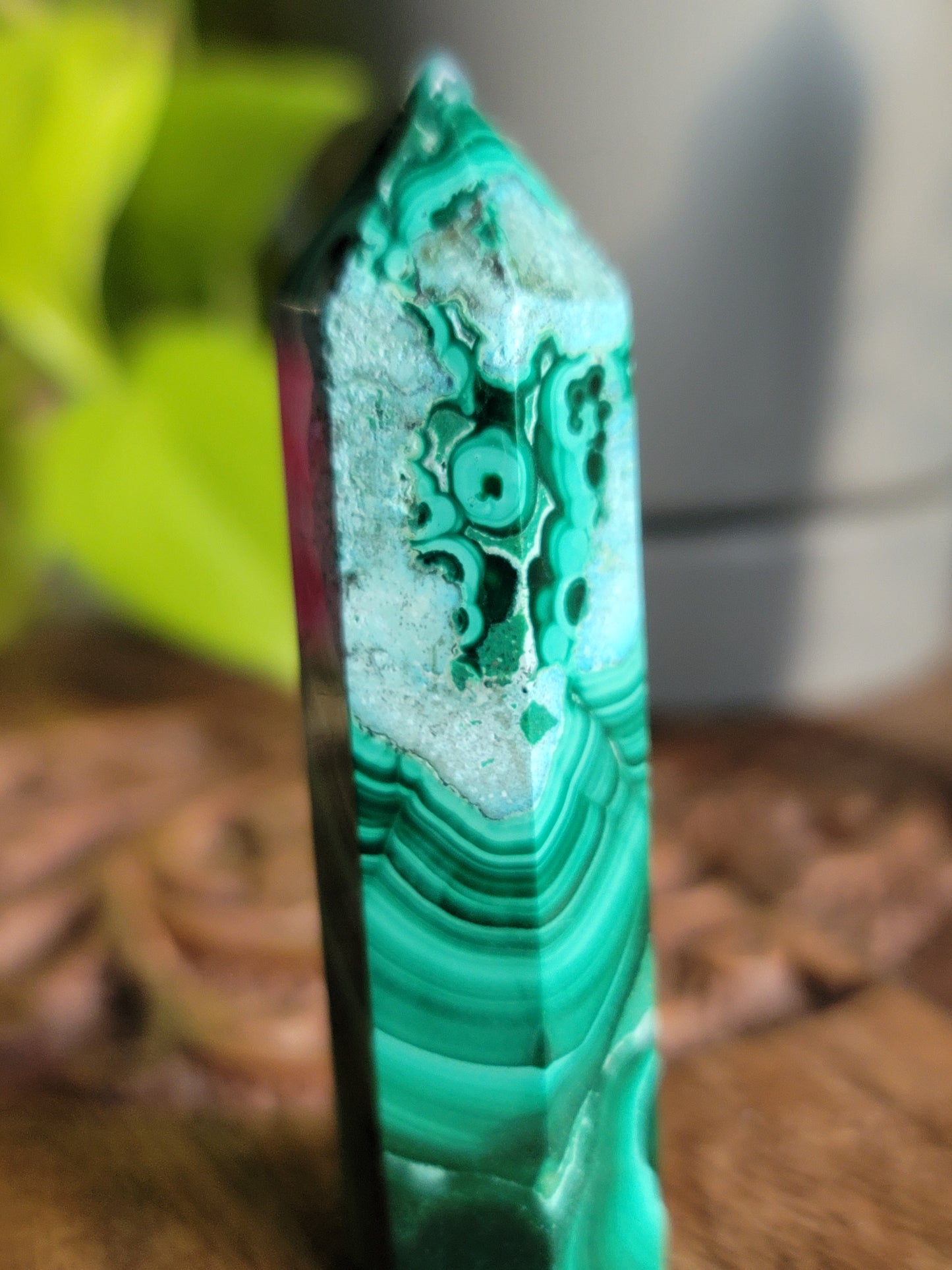 Chrysocolla Malachite Point: Harmonious Blend of Tranquility and Transformation