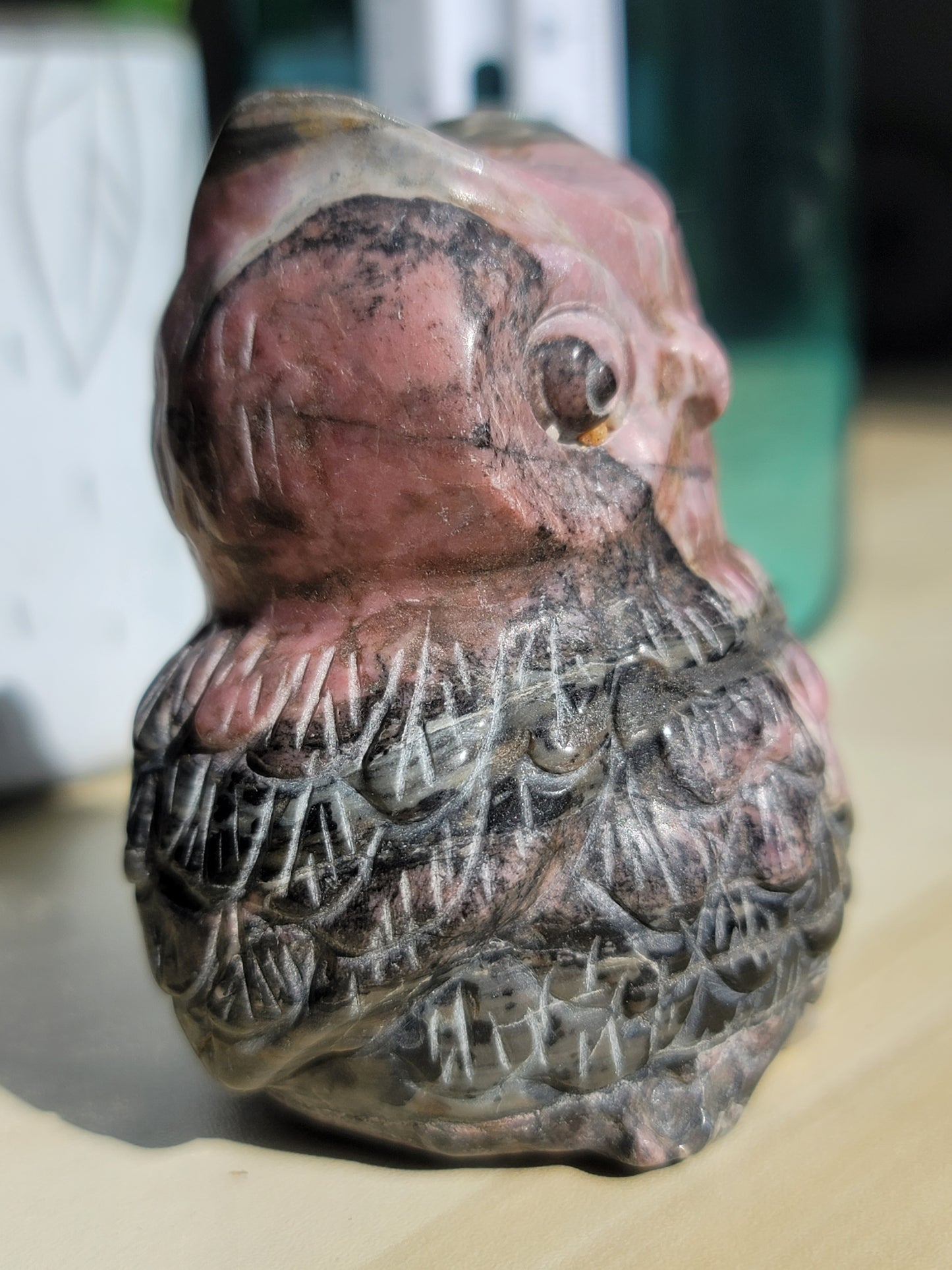 Rhodonite Owl Carving: Guardian of Compassion and Emotional Healing