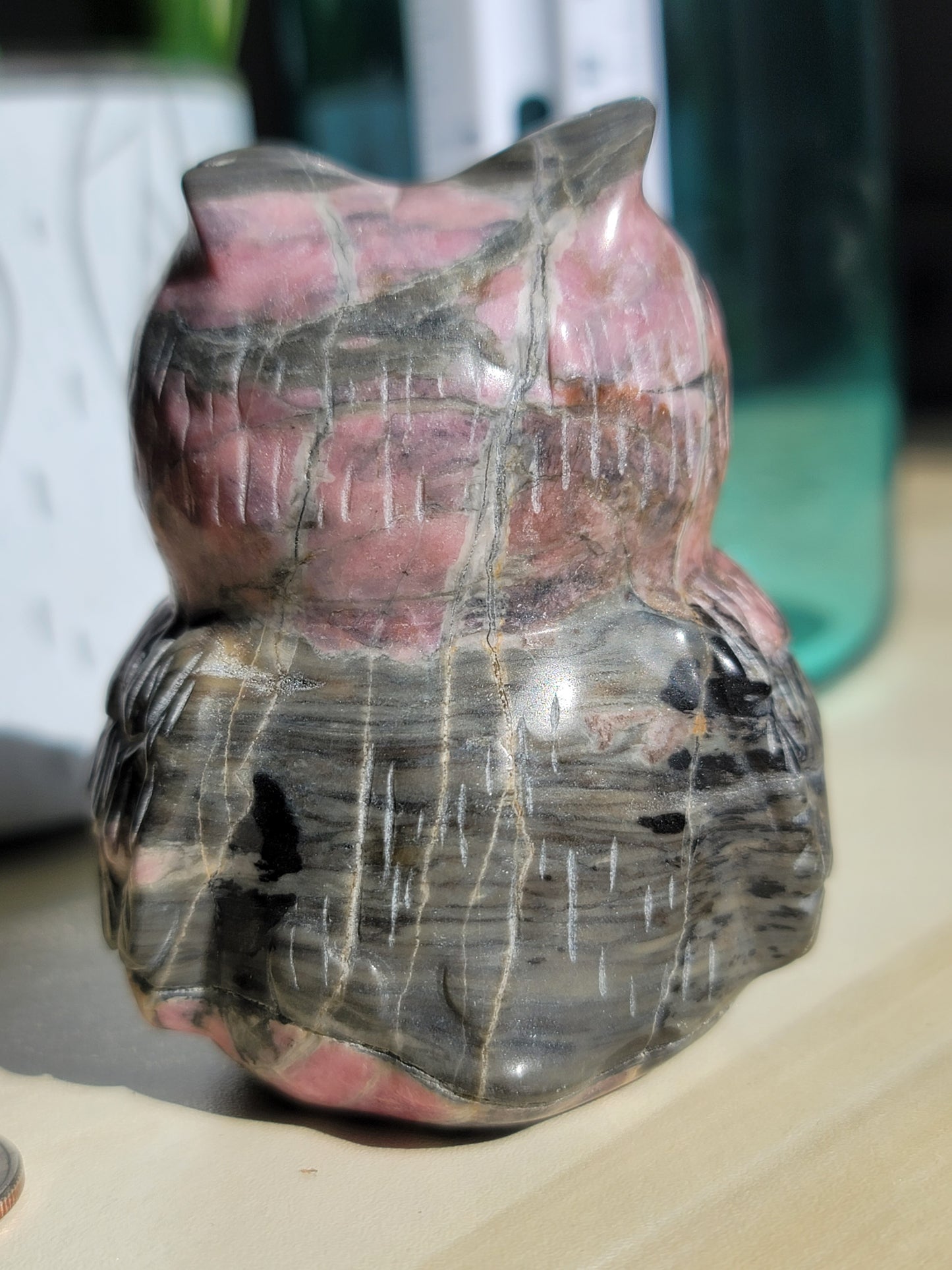 Rhodonite Owl Carving: Guardian of Compassion and Emotional Healing