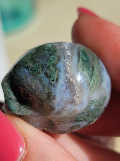 Mini Skull Carving: Diverse Energies in a Compact Form