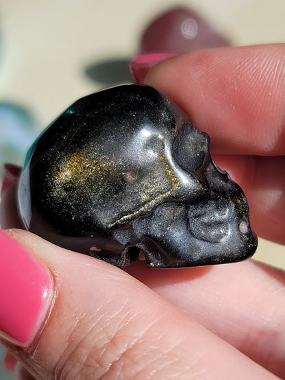 Mini Skull Carving: Diverse Energies in a Compact Form