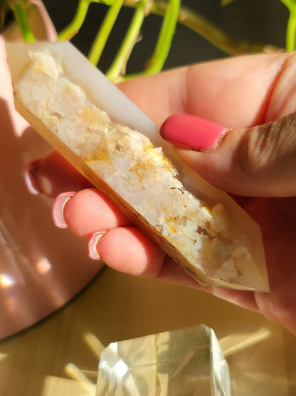 Flower Agate Double Point – Crystal for Growth, Confidence & Balance