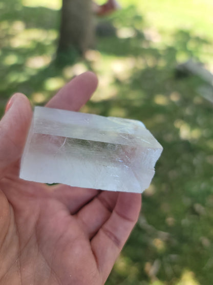 Iceland Spar Freeform: Clarity and Reflective Energy