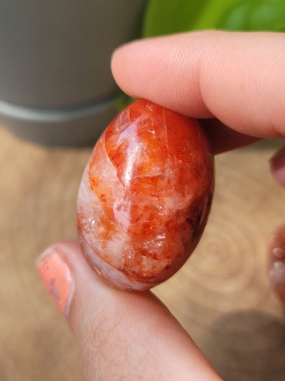 Fire Quartz Tumble – Confidence, Clarity & Emotional Balance