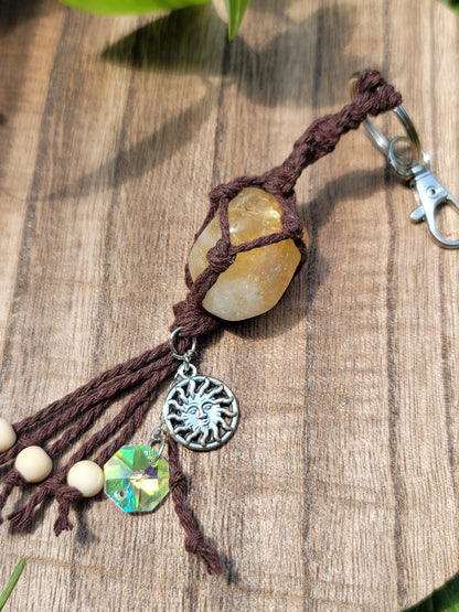 Create Your Own Crystal Keychain with Charms: Handmade Elegance and Positive Energy