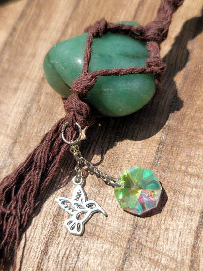 Create Your Own Crystal Keychain with Charms: Handmade Elegance and Positive Energy
