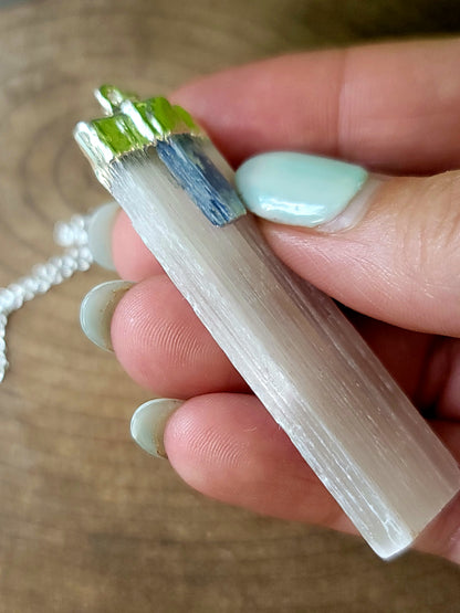 Raw Kyanite & Selenite Necklace – Energy Cleansing & Spiritual Protection