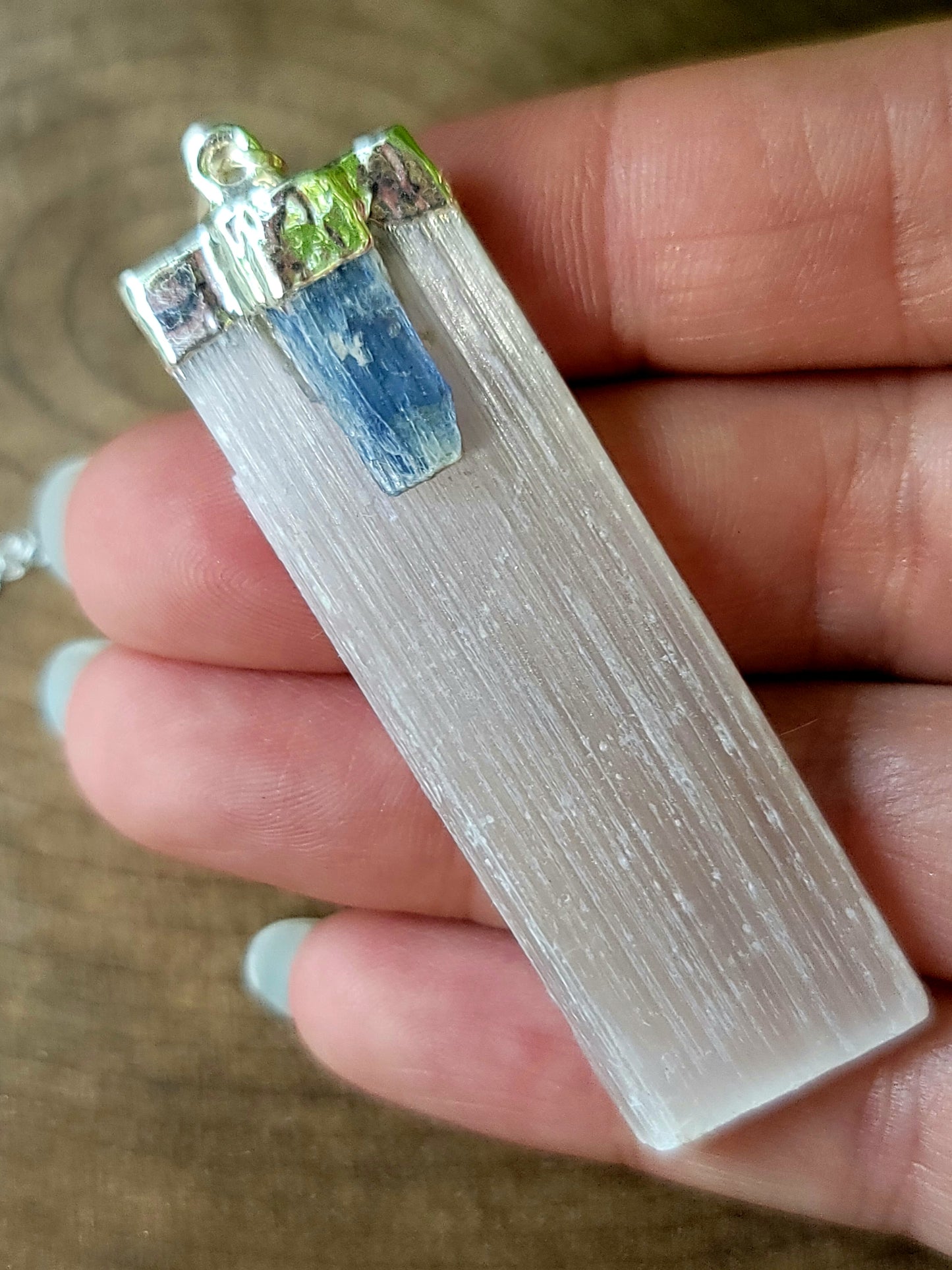 Raw Kyanite & Selenite Necklace – Energy Cleansing & Spiritual Protection