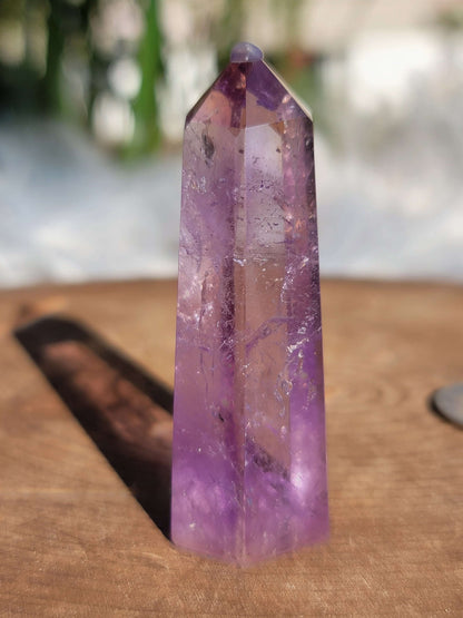 Lavender Amethyst Point: Soothing Tranquility and Spiritual Insight