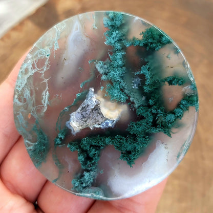 Druzy Moss Agate Coaster: Natural Serenity and Grounding Energy