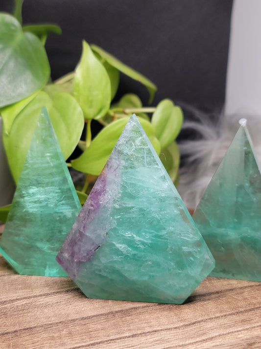 Green Fluorite Free Form: Heart-Centered Healing and Clarity