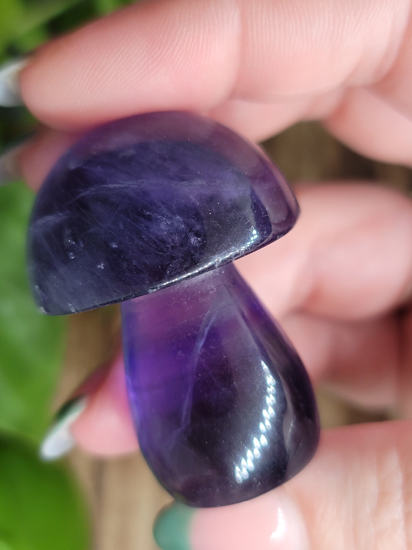 Fluorite Mushroom: Clarity and Harmonious Balance