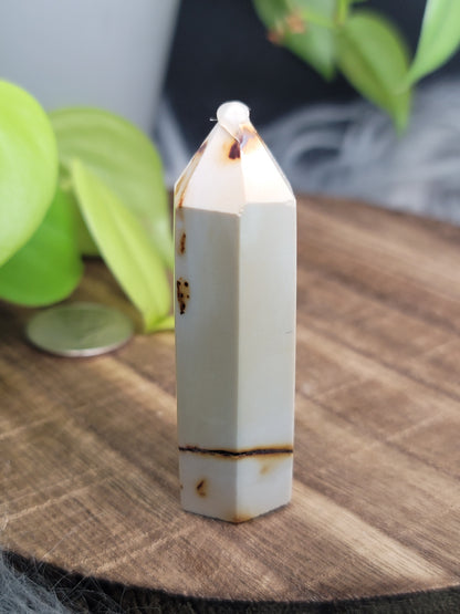Mookaite Point: Grounding Energy for Bold Adventures