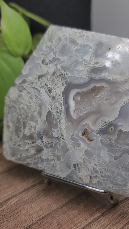 Moss Agate Slab with Stand: Nature's Balance and Grounding Energy
