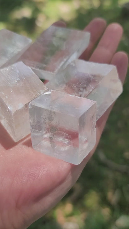 Iceland Spar Freeform: Clarity and Reflective Energy