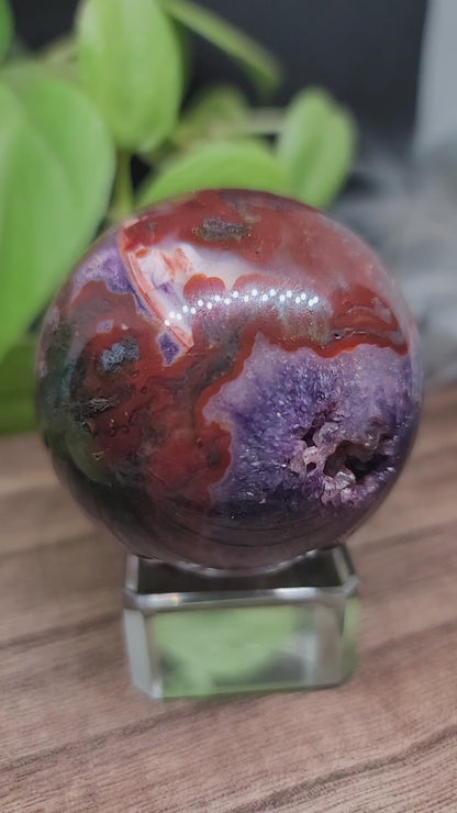 Druzy Moss Agate Sphere: Earthy Serenity and Natural Harmony