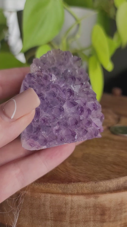 Amethyst Cave: Majestic Purple Elegance and Spiritual Harmony