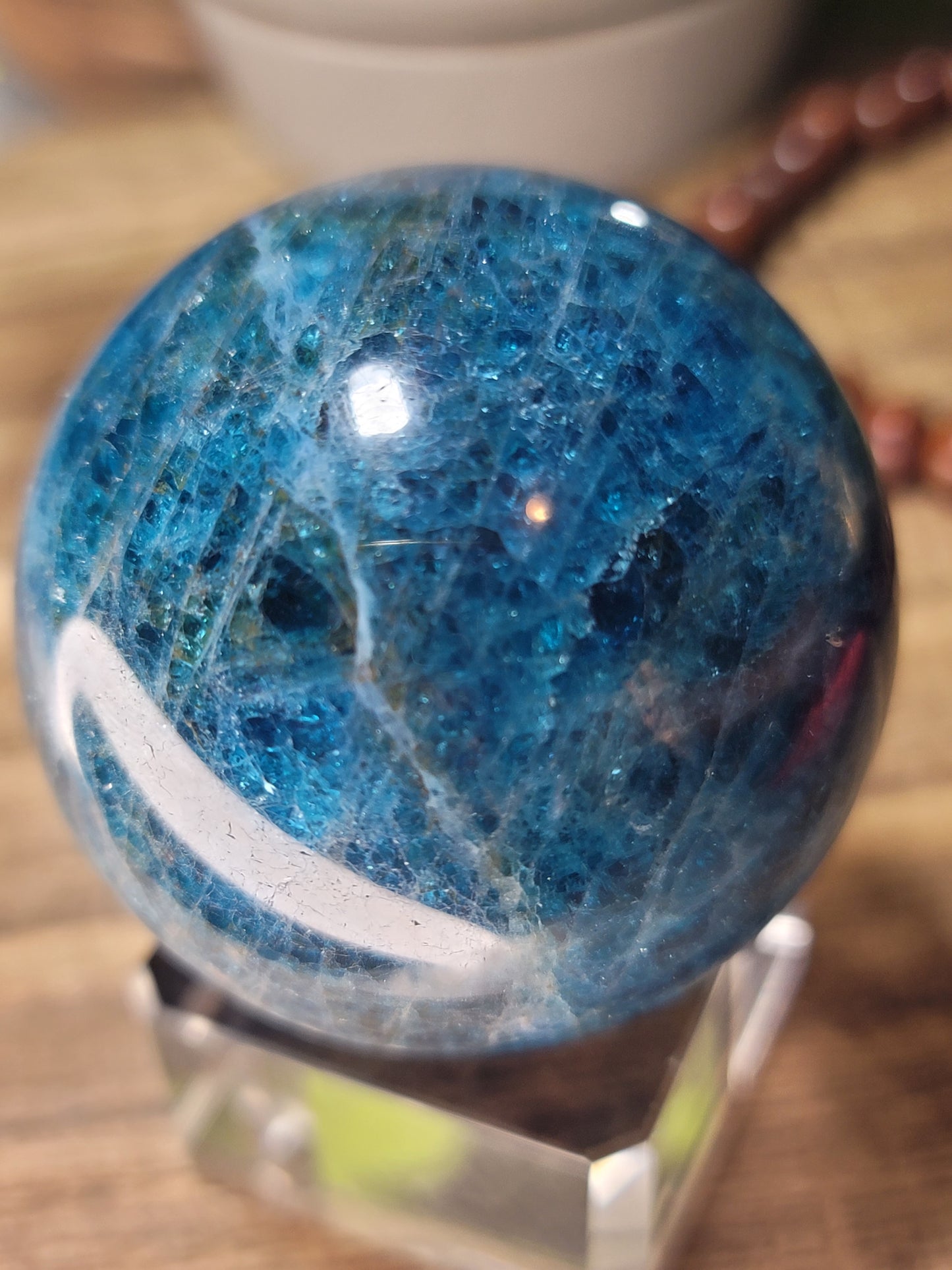 Blue Apatite Sphere – Clarity, Motivation & Visionary Energy