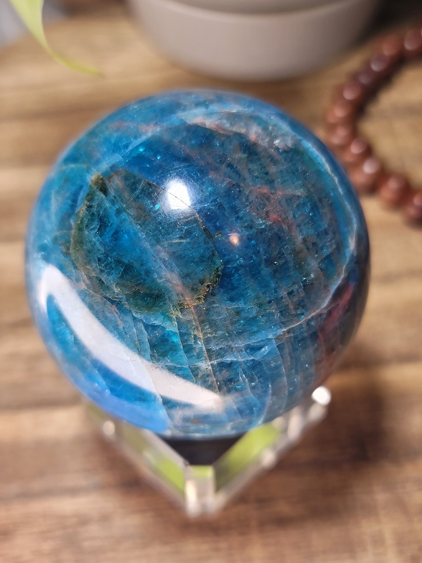 Blue Apatite Sphere – Clarity, Motivation & Visionary Energy