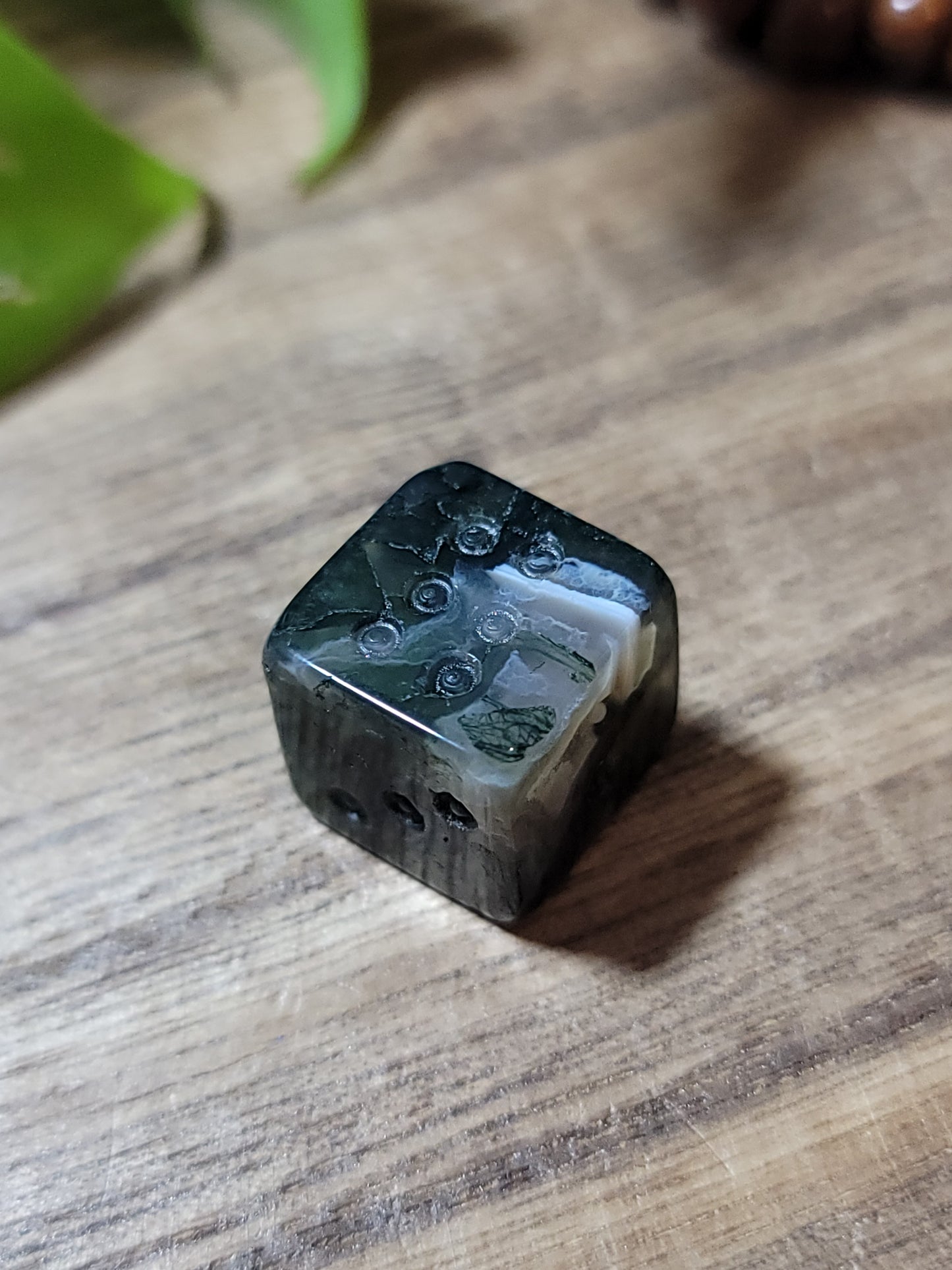 Crystal Dice – Intuitive Energy, Playful Ritual & Manifestation Magic