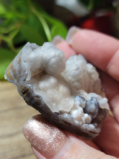 Bubble Agate Heart – Emotional Flow, Soft Grounding & Gentle Expansion